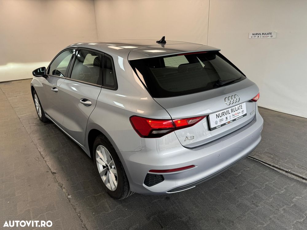 Audi A3 2.0 30 TDI Advanced - 15
