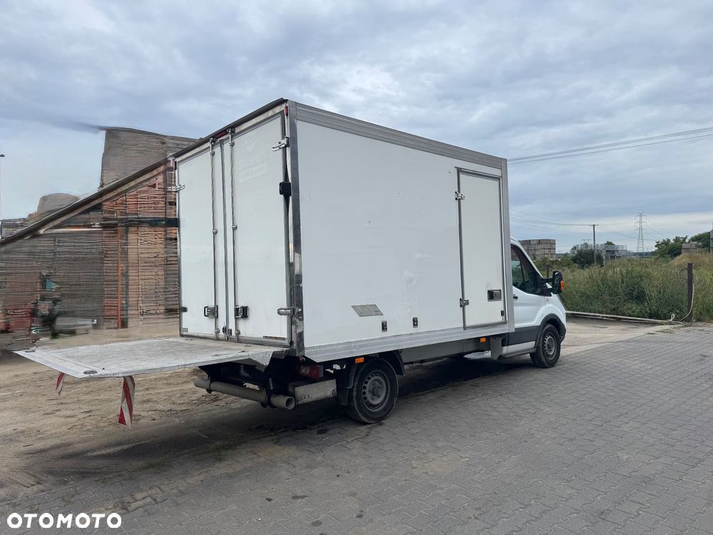 Ford Transit - 6