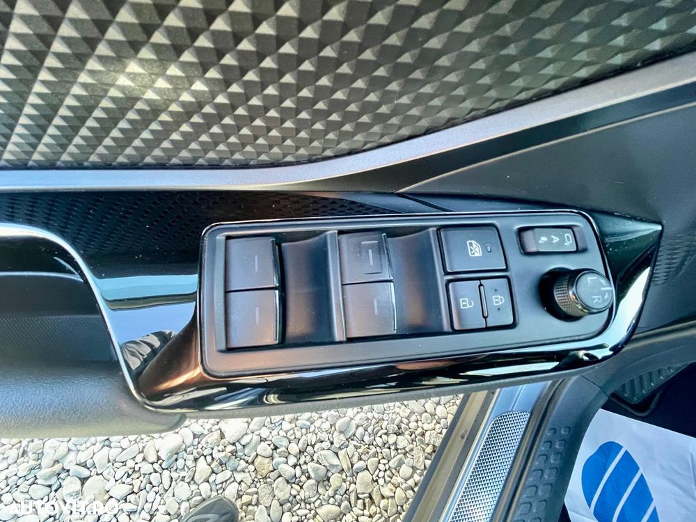 Toyota C-HR - 14