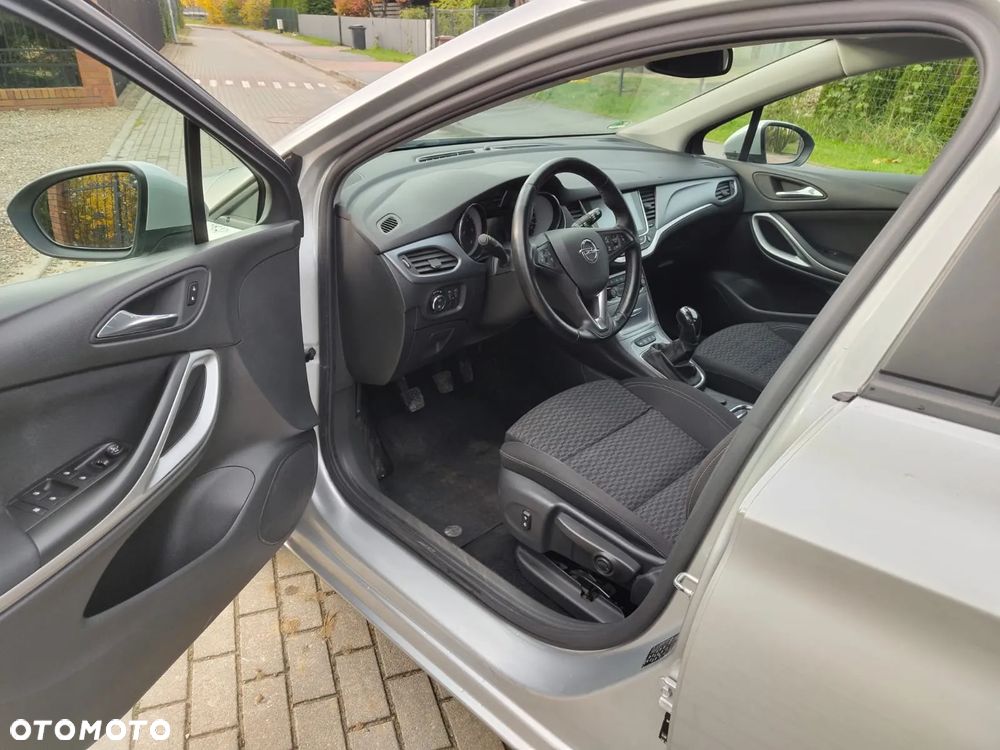 Opel Astra 1.6 D (CDTI) Start/Stop Business - 8