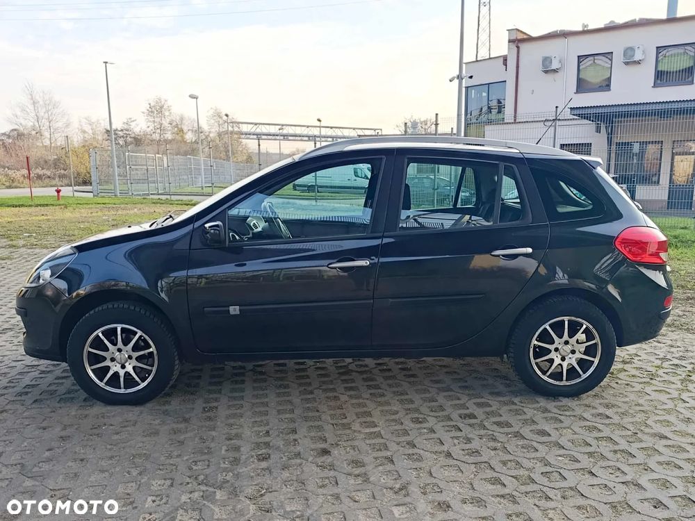 Renault Clio 1.2 16V 75 Dynamique - 13