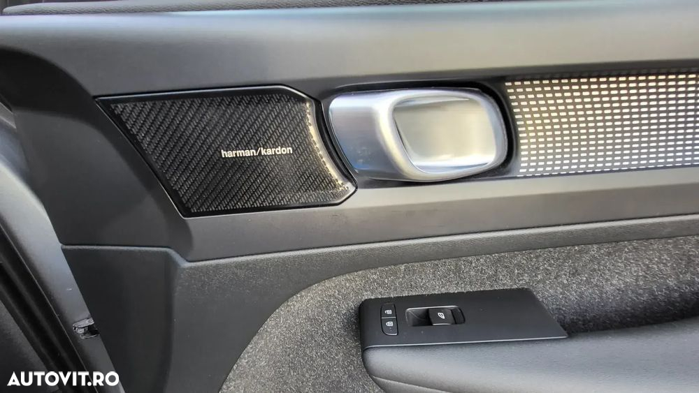 Volvo XC 40 D3 R-Design - 3