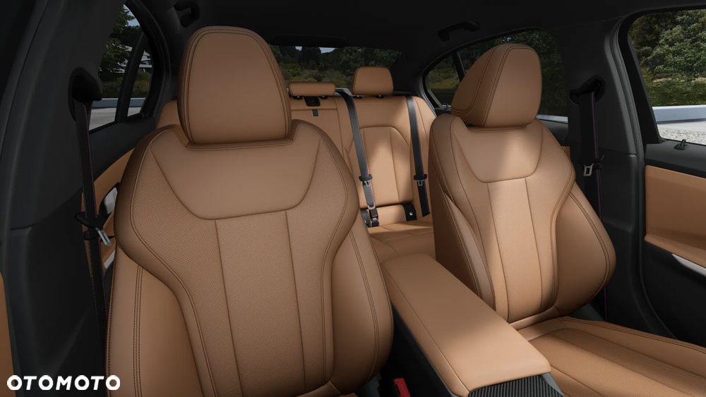 BMW Seria 3 M340i xDrive mHEV sport - 11