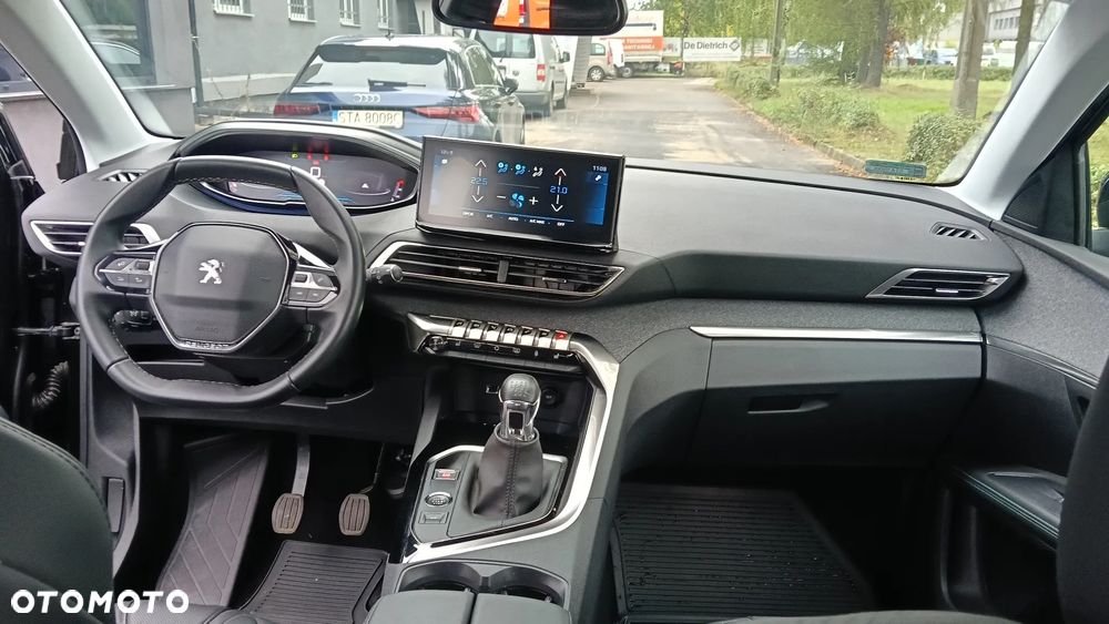 Peugeot 5008 1.2 PureTech Allure Pack S&S - 21