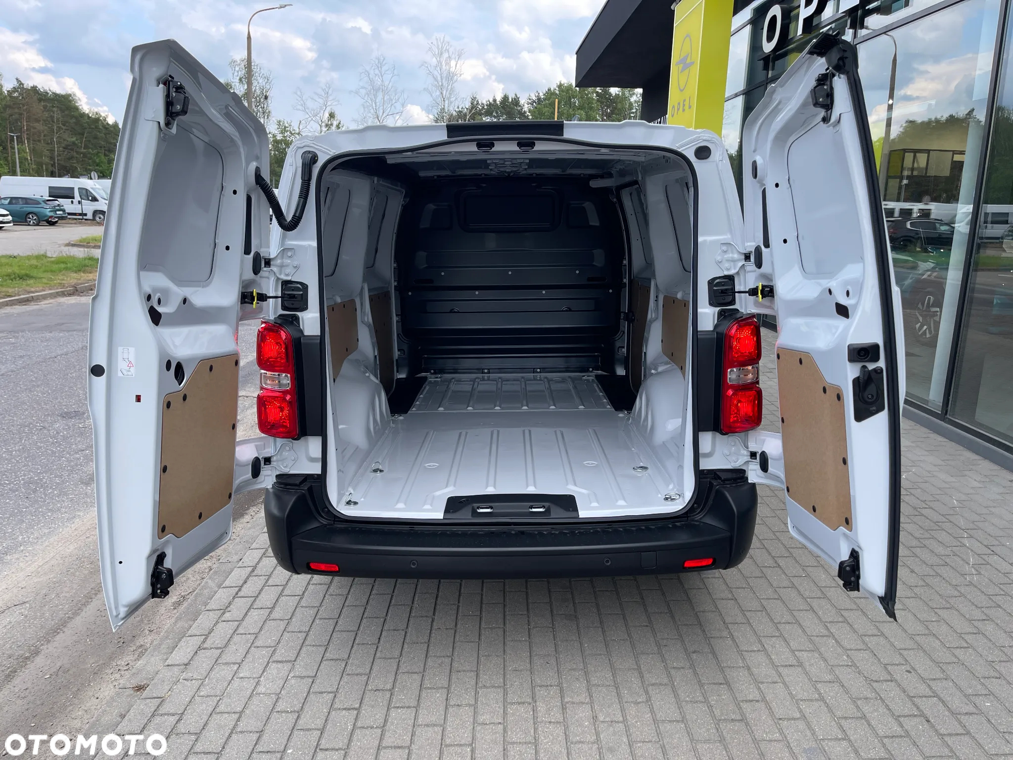 Fiat Nowe Scudo Furgon Maxi 1.5 MJ 120 KM S&S MT6 - 15