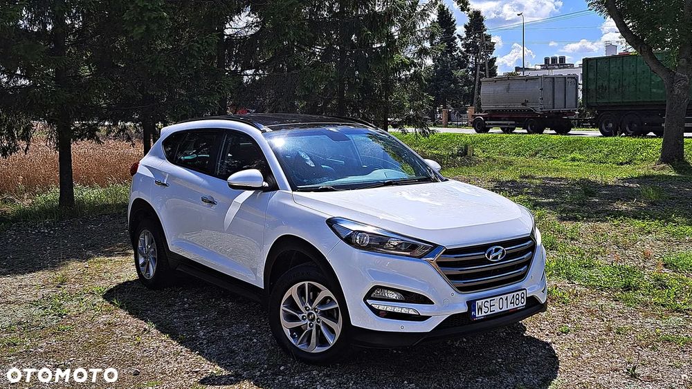 Hyundai Tucson 1.7 CRDI BlueDrive GO 2WD - 14