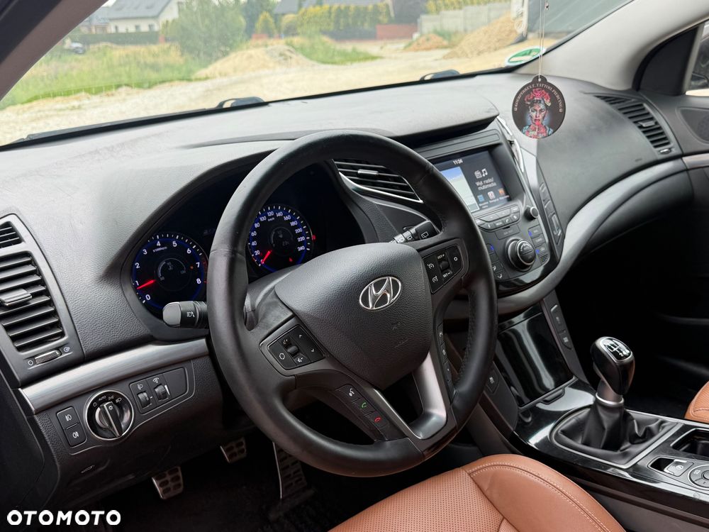 Hyundai i40 Kombi 2.0 Premium - 14
