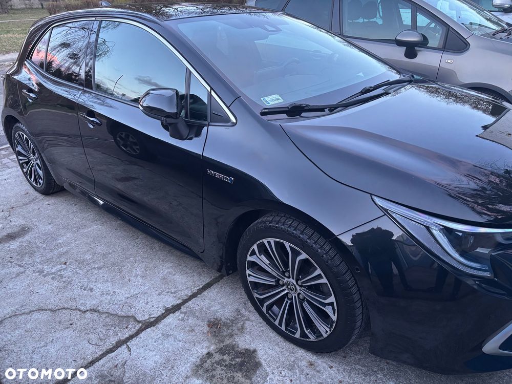 Toyota Corolla 2.0 Hybrid Executive - 3