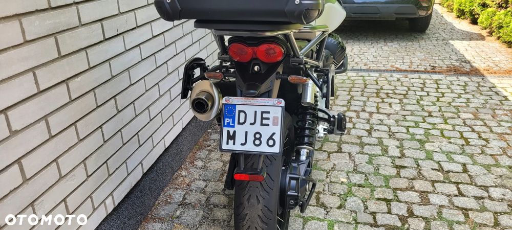 Moto Guzzi V85 - 17