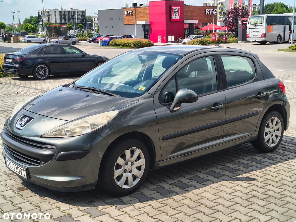 Peugeot 207 1.4 16V Trendy - 1