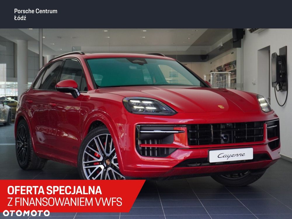 Porsche Cayenne GTS - 2