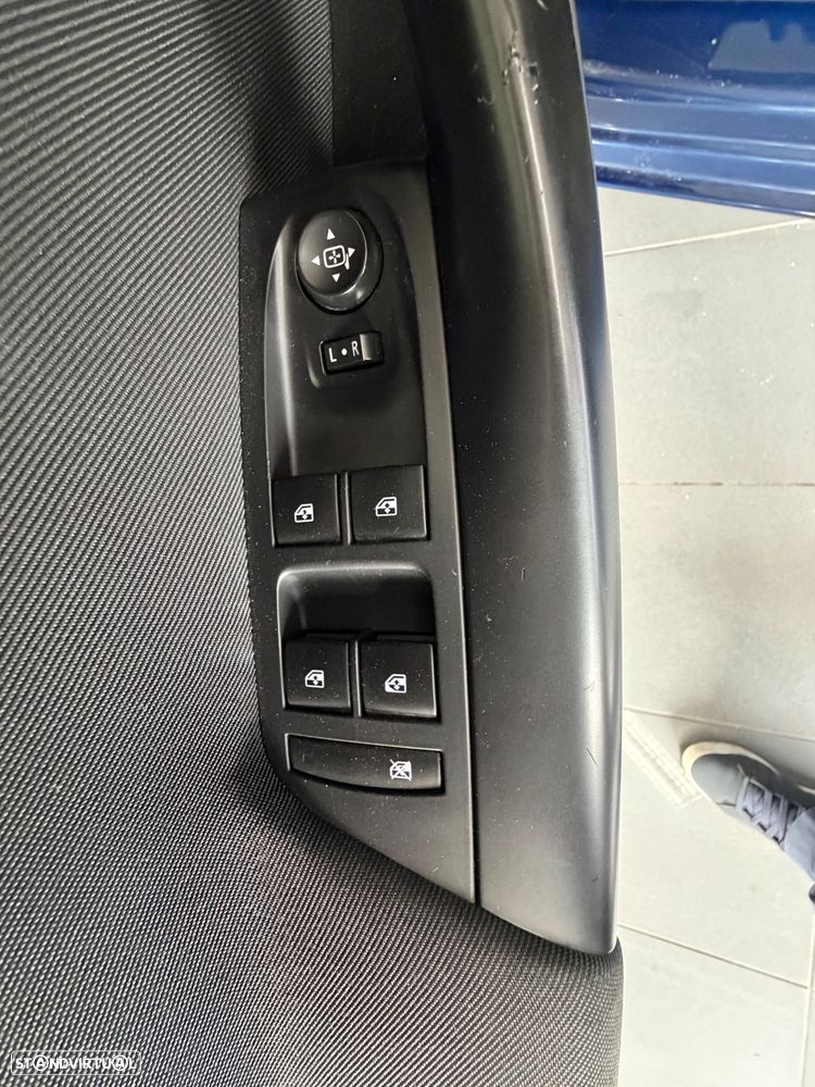 Opel Astra Sports Tourer 1.2 T Business Edition S/S - 11