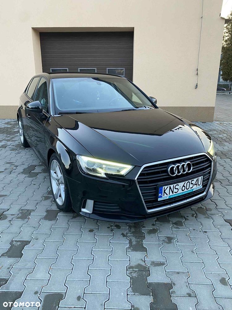 Audi A3 Sportback 1.6 TDI S tronic - 4