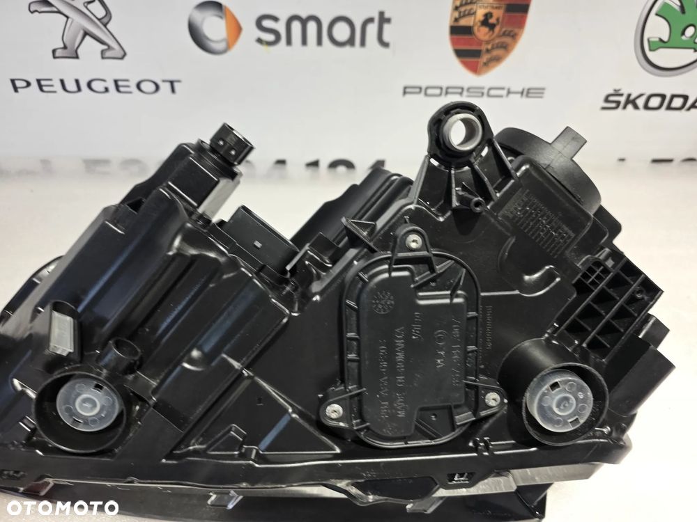 SKODA SCALA 18- PRAWA LAMPA PRZEDNIA PRZÓD ŁADNA LED NR 657941016 NR AUKCJI LPP273 - 16