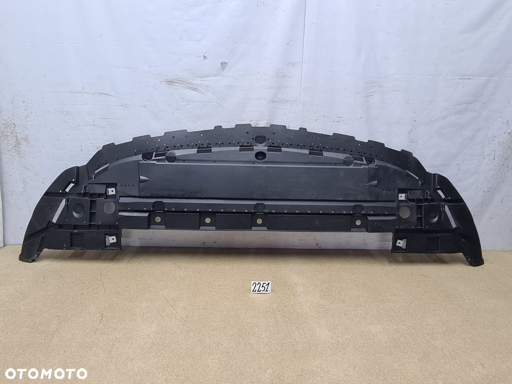 Mercedes A-klasa W177 A1778858205 AMG płyta zderzaka silnika przód przedni - 1