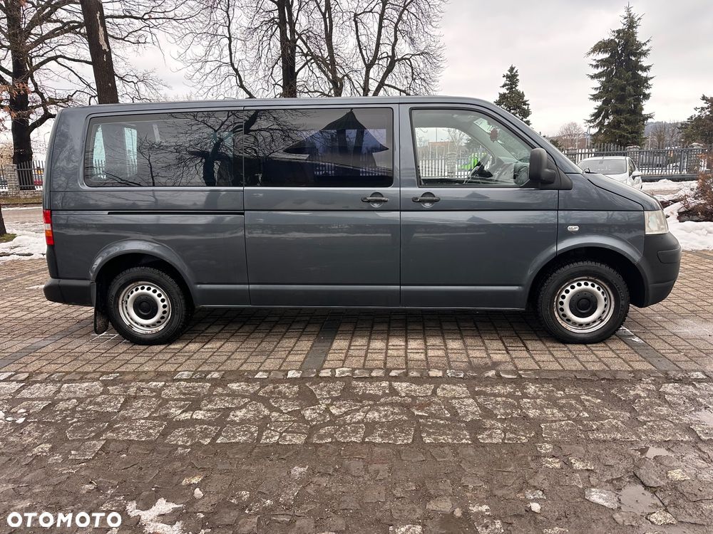 Volkswagen Transporter Caravelle Lang (5.Si.) - 28