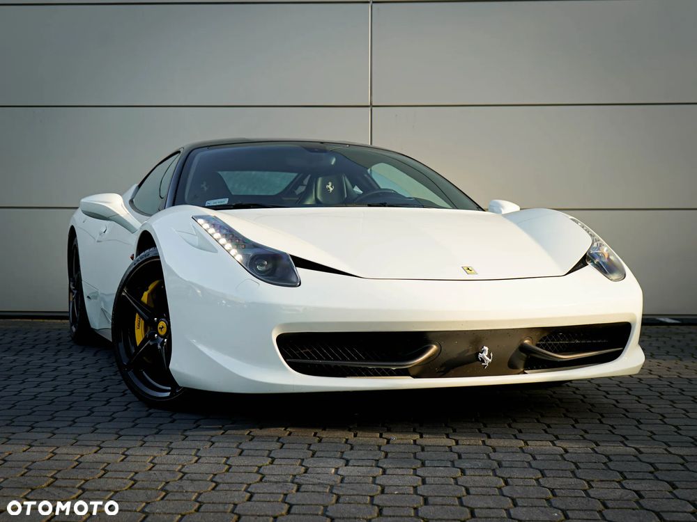 Ferrari 458 Italia - 1