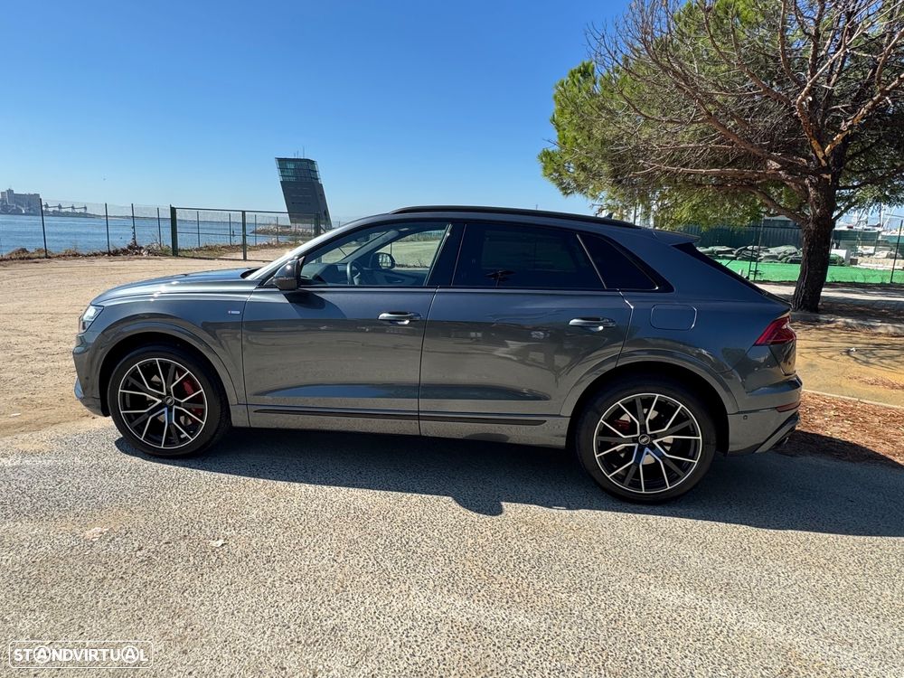 Audi Q8 60 TFSIe quattro S line Tiptronic - 22
