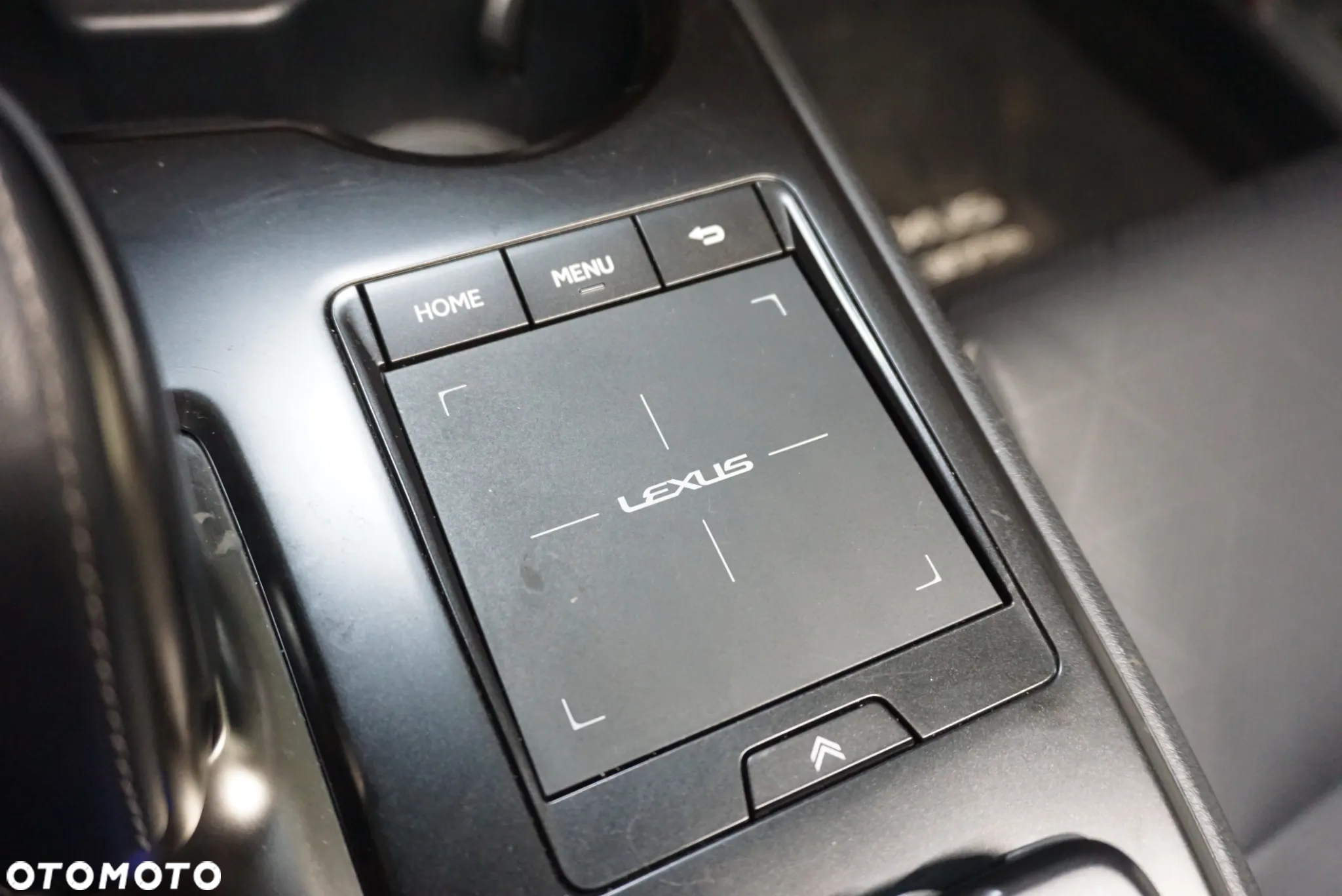 Lexus UX 300e 54.3 kWh Prestige 2WD - 40