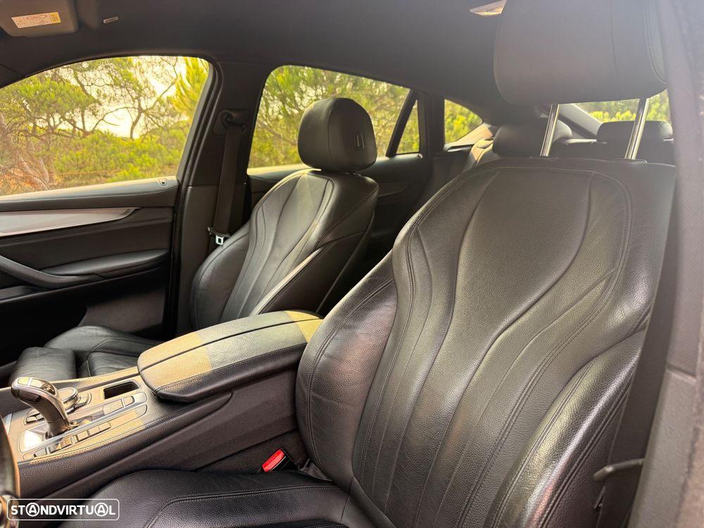 BMW X6 xDrive30d - 14