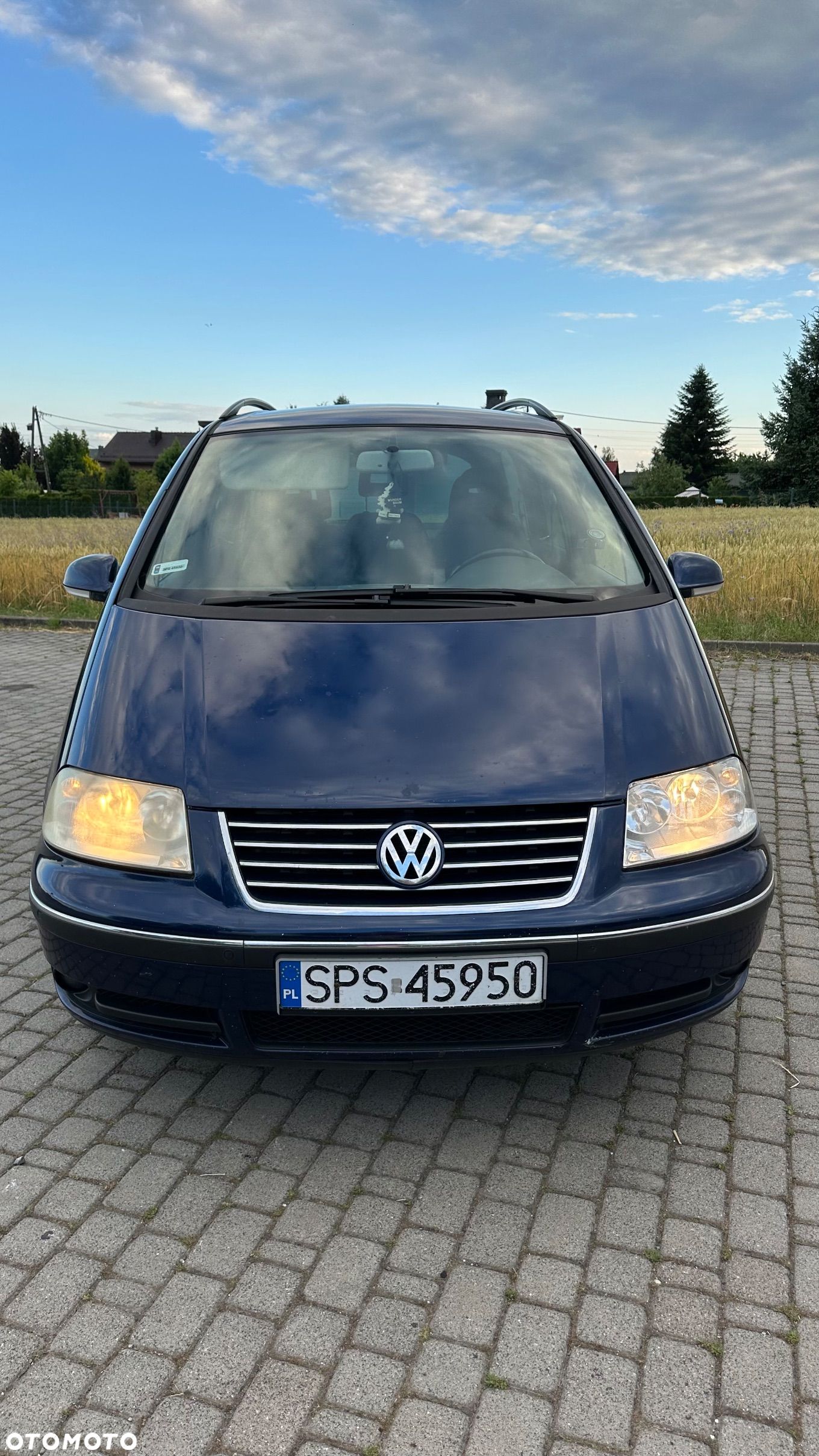 Volkswagen Sharan - 1