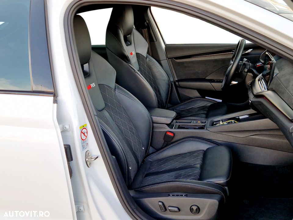 Skoda Octavia 2.0 TDI DSG RS - 12