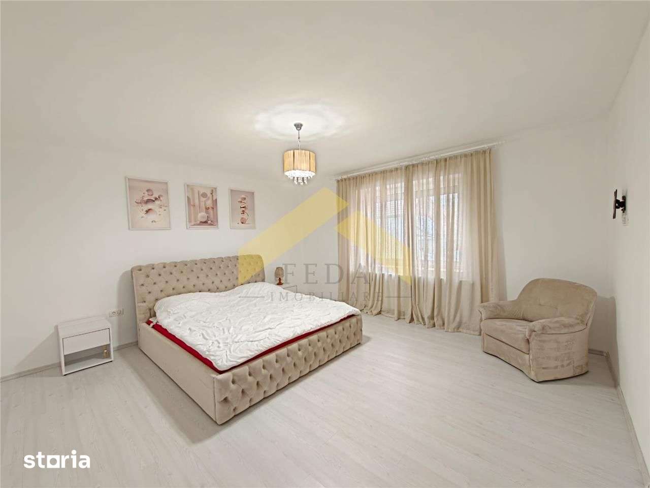 Casa la sol 170 mp utili plus teren de 1,122 mp in Vladimirescu de van - Imagine principală: 4/18