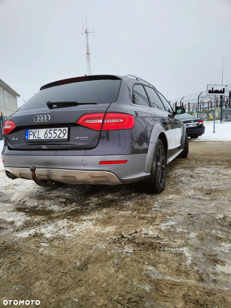 Audi A4 Allroad 2.0 TDI Quattro S tronic - 9