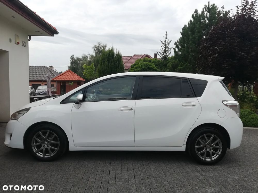 Toyota Verso - 6