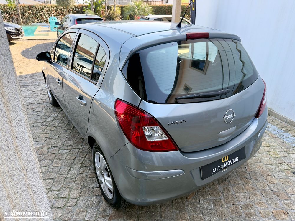 Opel Corsa 1.2 Enjoy - 20