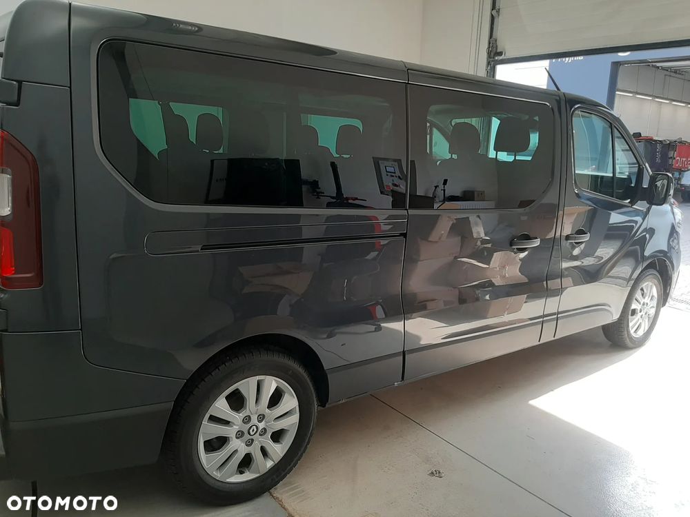 Renault Trafic 2.0 dCi - 3