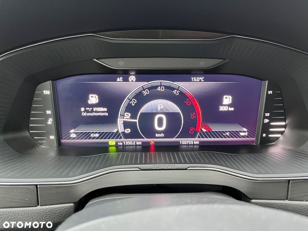 Skoda Superb 2.0 TDI Style DSG - 27