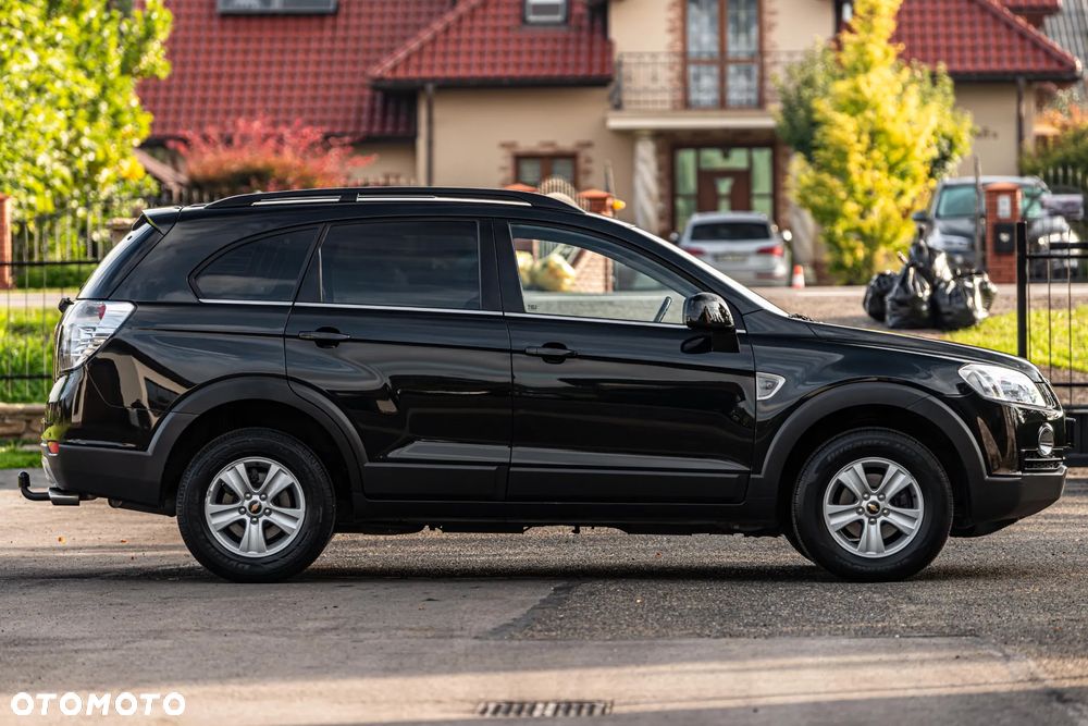Chevrolet Captiva 2.0 d LS 5os - 19