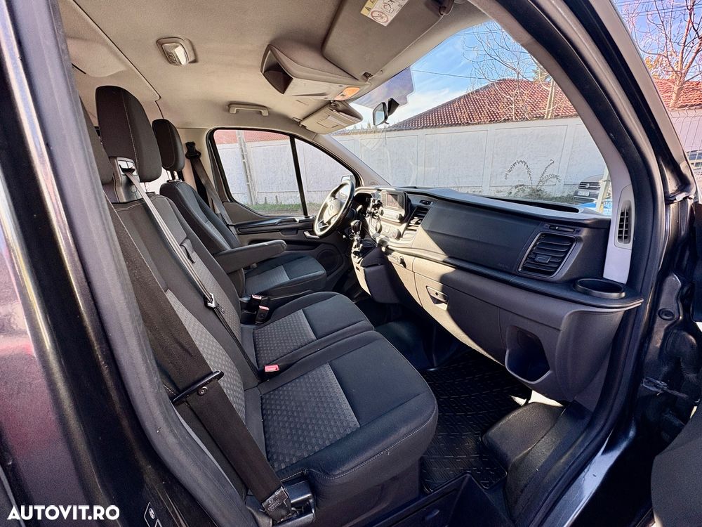 Ford Transit Custom Shuttle Bus 320 2.0 EcoBlue 130 CP L2H1 Trend - 9