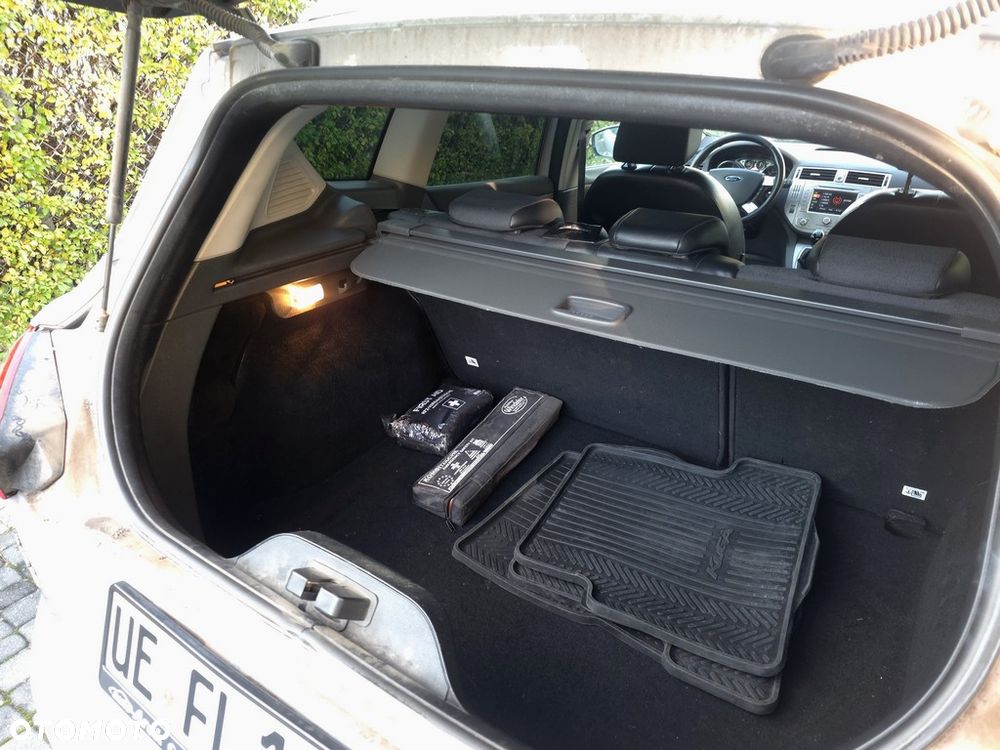Ford Kuga 2.0 TDCi Titanium - 32