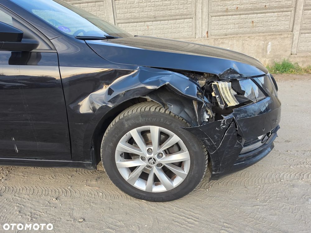 Skoda Octavia 1.5 TSI G-TEC DSG Ambition - 23