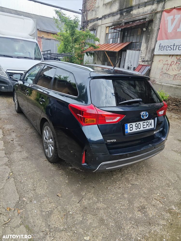 Toyota Auris - 3