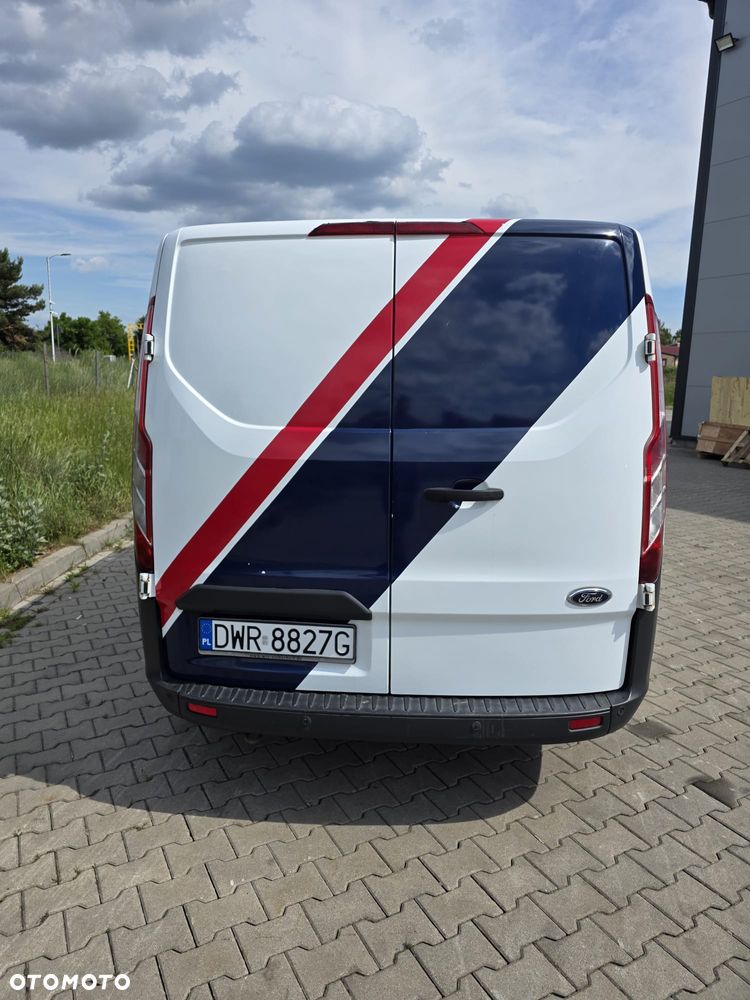 Ford TRANSIT CUSTOM - 3