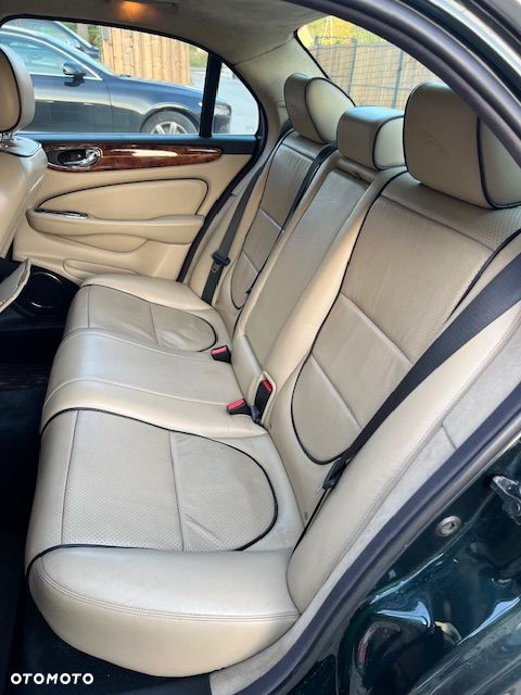 Jaguar XJ XJ6 2.7 D Executive - 8