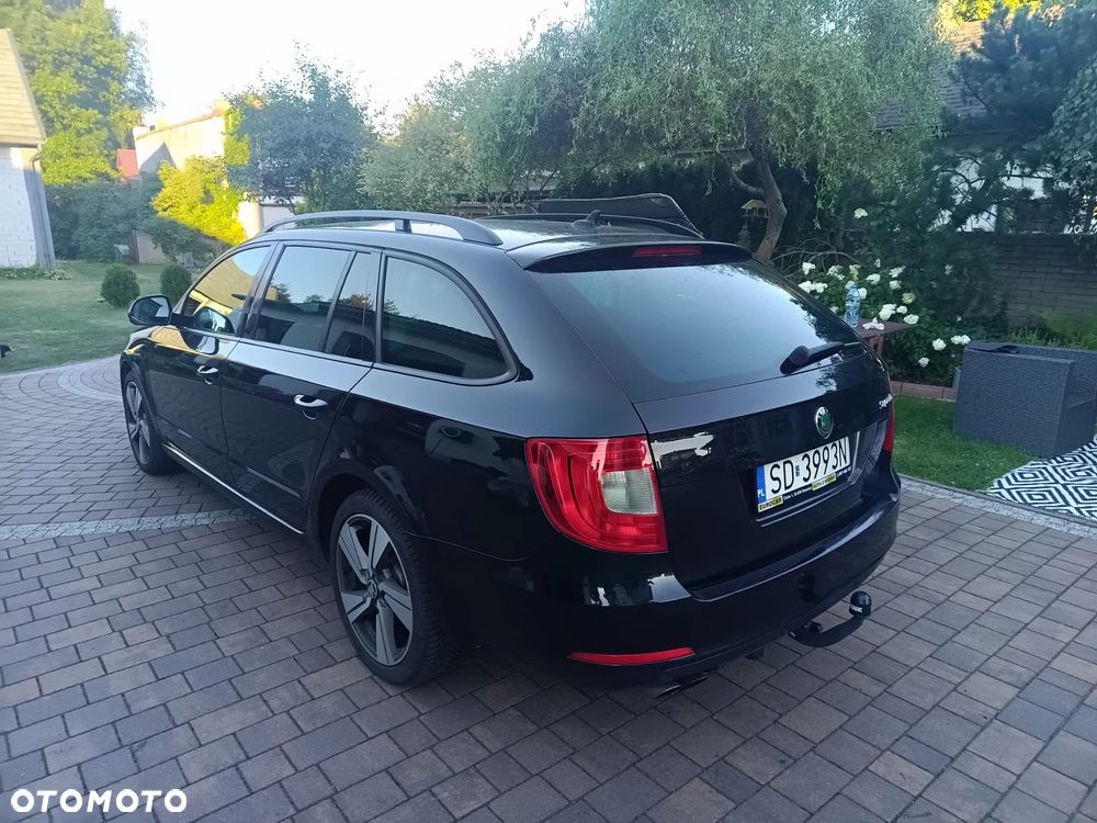 Skoda Superb 2.0 TDI Comfort DSG - 3