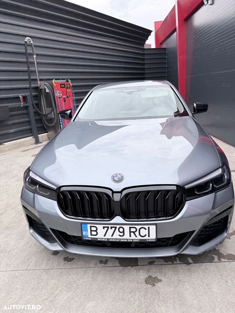 BMW Seria 5 520d AT - 1