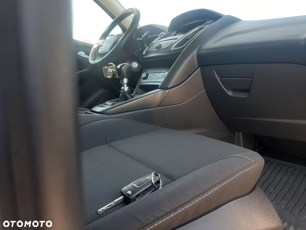 Ford Focus 1.5 TDCi DPF Start-Stopp-System - 24