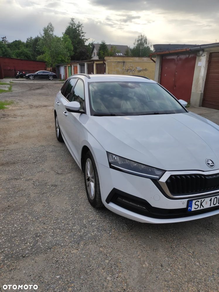 Skoda Octavia 2.0 TDI Ambition DSG - 3