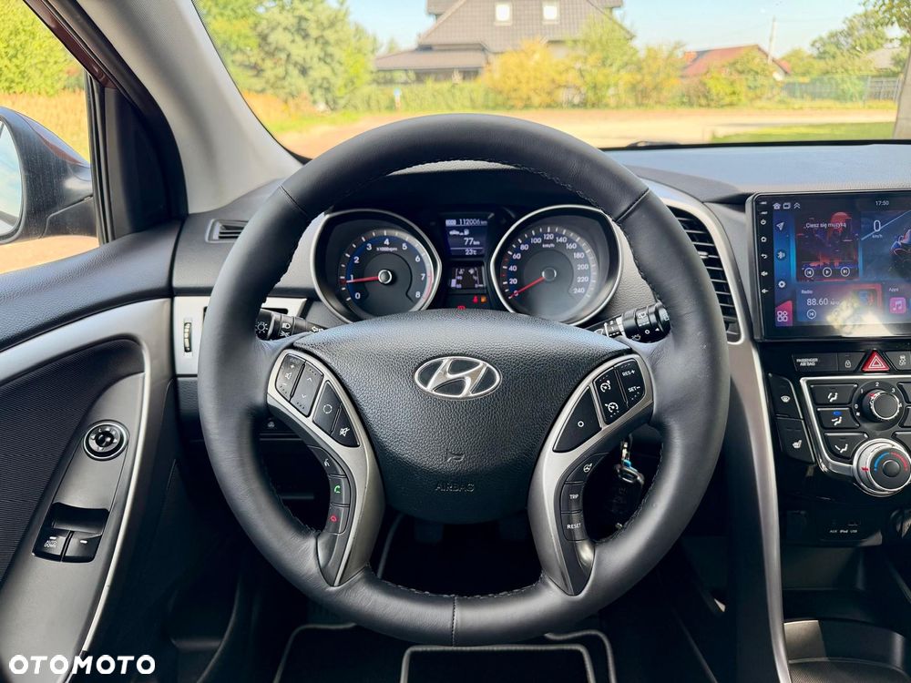 Hyundai i30 - 13