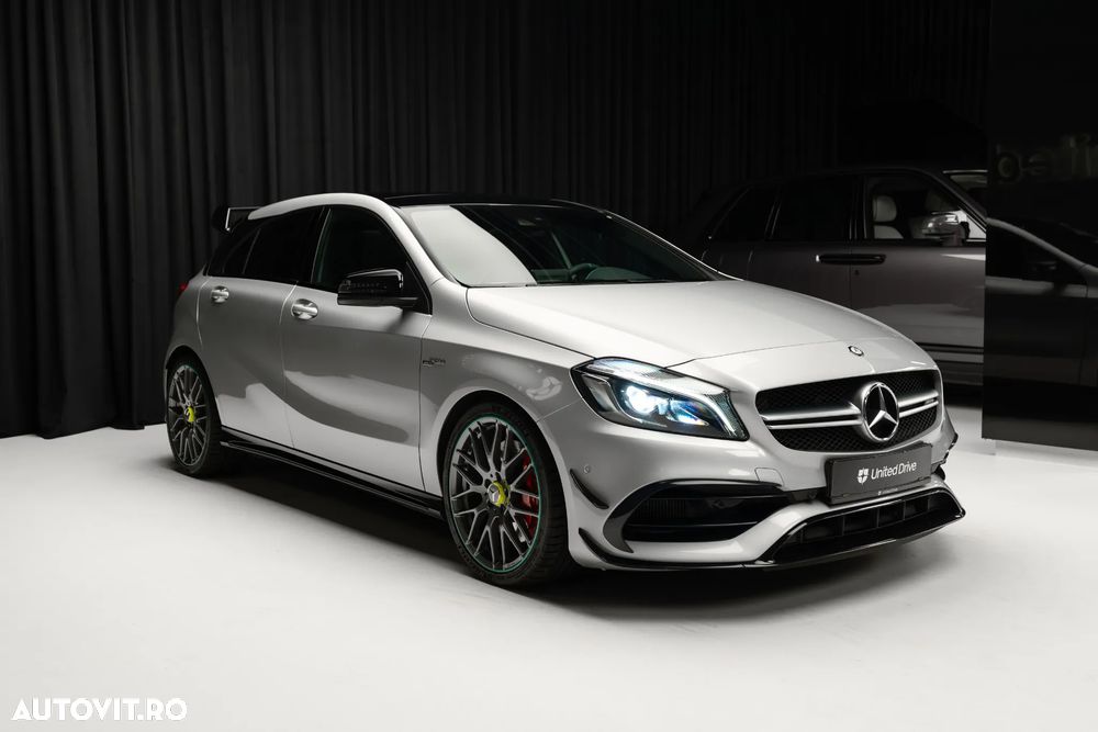 Mercedes-Benz A 45 AMG 4Matic AMG Speedshift 7G-DCT PETRONAS 2015 World Champion Edition - 3