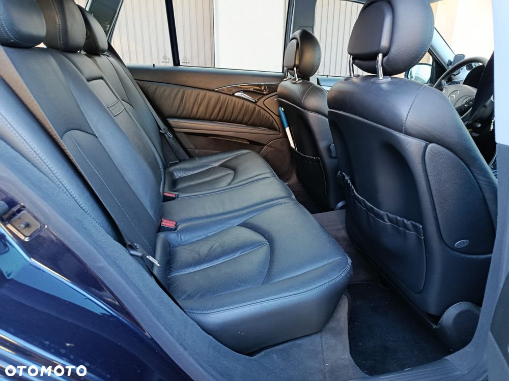 Mercedes-Benz Klasa E 320 T Avantgarde - 9