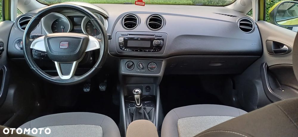 Seat Ibiza 1.4 16V Style - 11