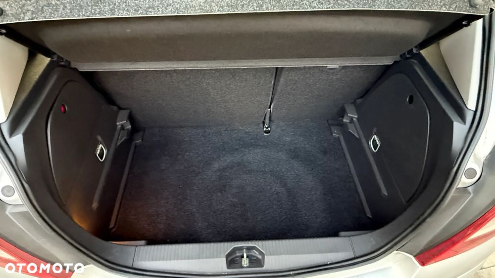 Opel Corsa - 16
