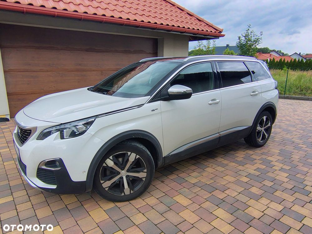 Peugeot 5008 - 1