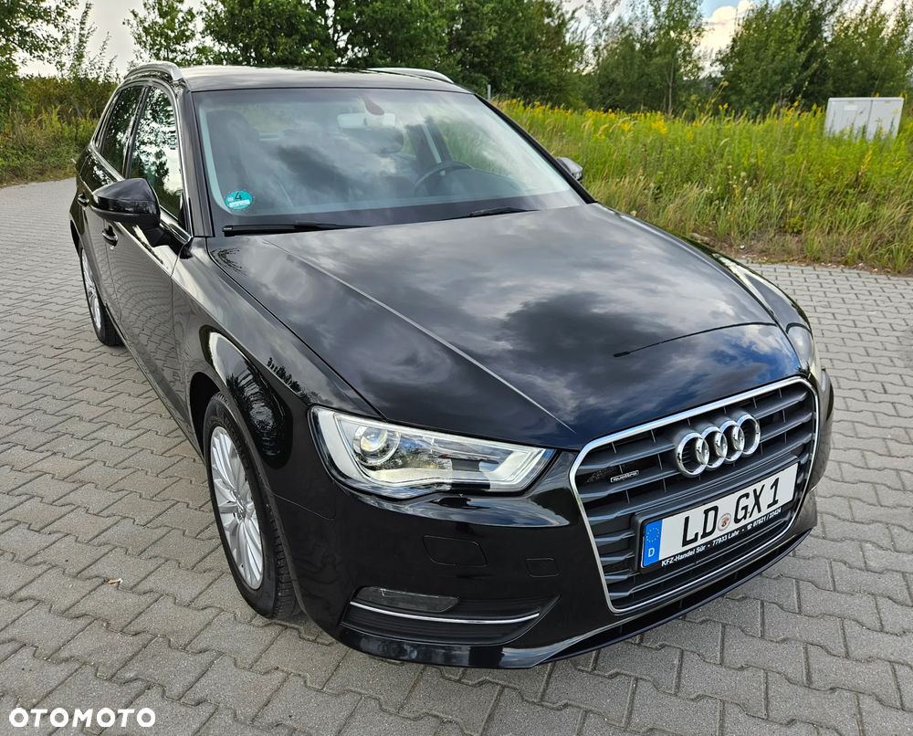 Audi A3 Sportback 2.0 TDI quattro Attraction - 9